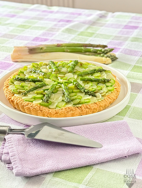 Crostata parmigiano e asparagi